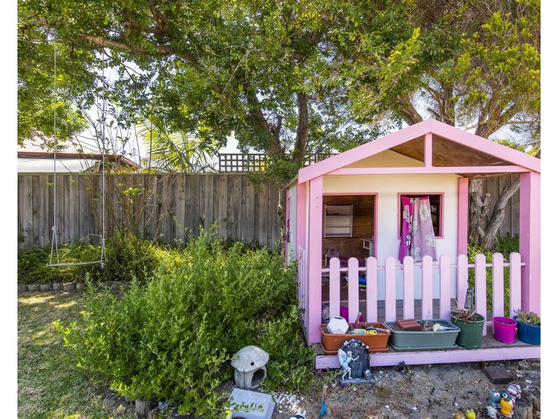 20 Montego Way, Halls Head WA 6210