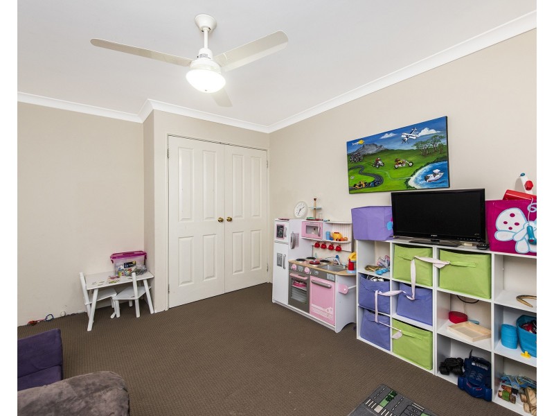 20 Montego Way, Halls Head WA 6210