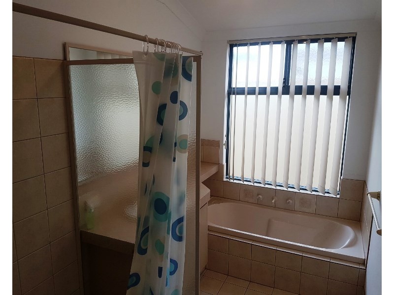 24 Cranbrook Crescent, Dawesville WA 6211