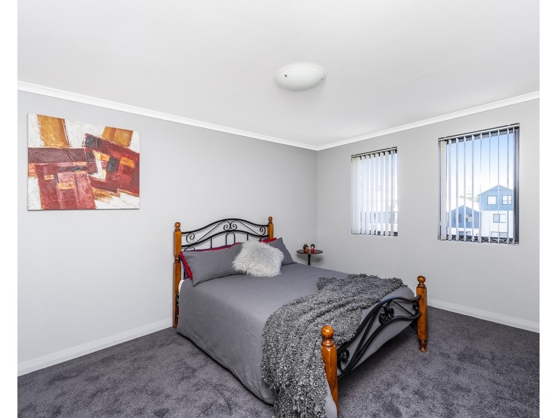 31/206 Mary Street, Halls Head WA 6210