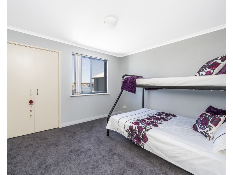 31/206 Mary Street, Halls Head WA 6210