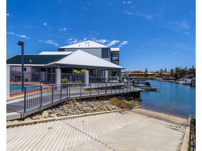 31/206 Mary Street, Halls Head WA 6210