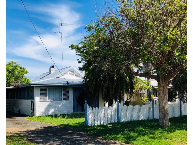 31B Hackett Street, Mandurah WA 6210