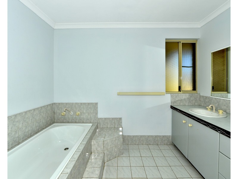 81 Ayrton Street, Dawesville WA 6211