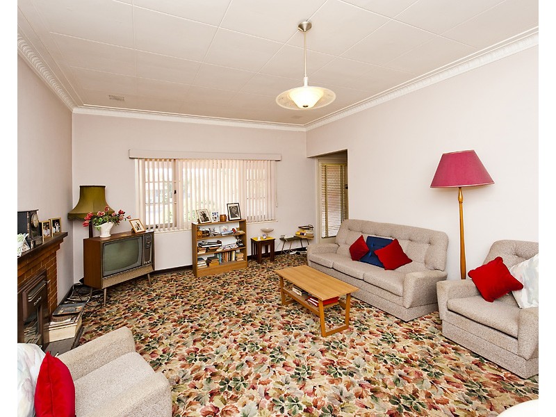 69 Tuckey Street, Mandurah WA 6210