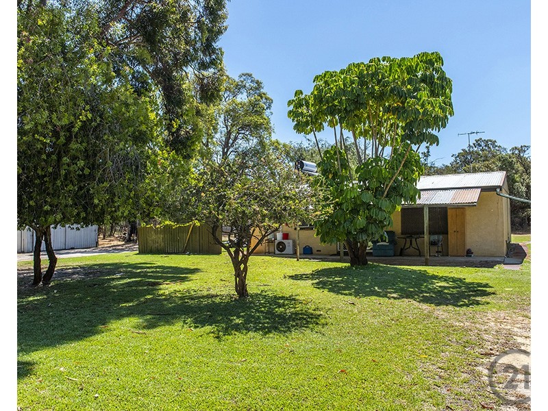 3 Powell Road, Barragup WA 6209