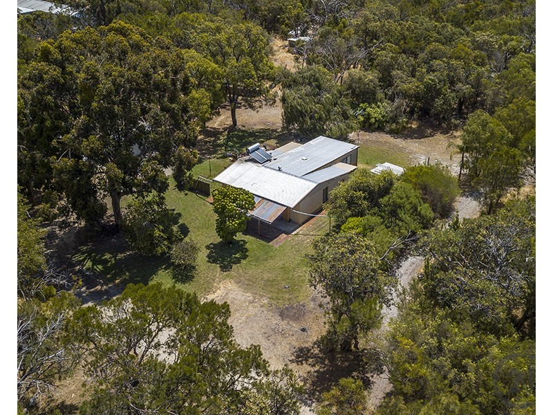3 Powell Road, Barragup WA 6209