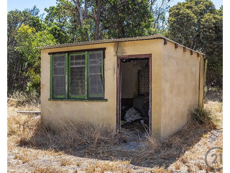 3 Powell Road, Barragup WA 6209