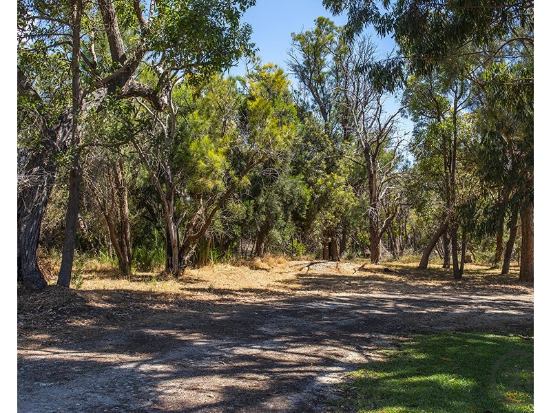 3 Powell Road, Barragup WA 6209