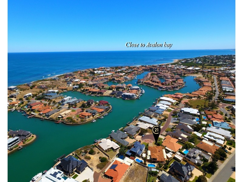 13 John Dory Cove, Wannanup WA 6210