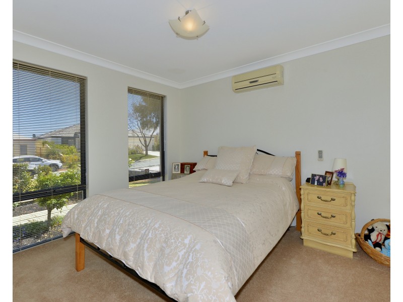 11 Caddadup Retreat, Dawesville WA 6211