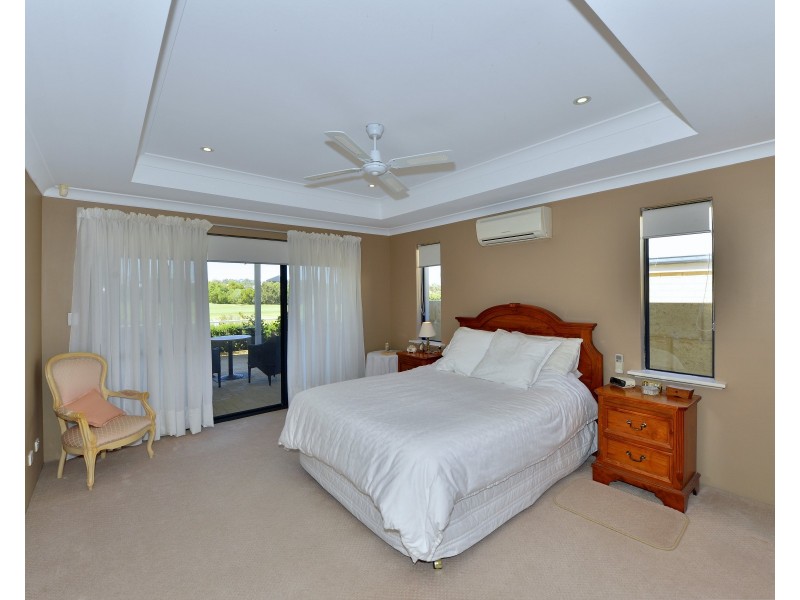 11 Caddadup Retreat, Dawesville WA 6211