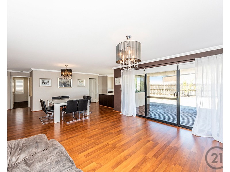 44  Carissa Turn, Halls Head WA 6210