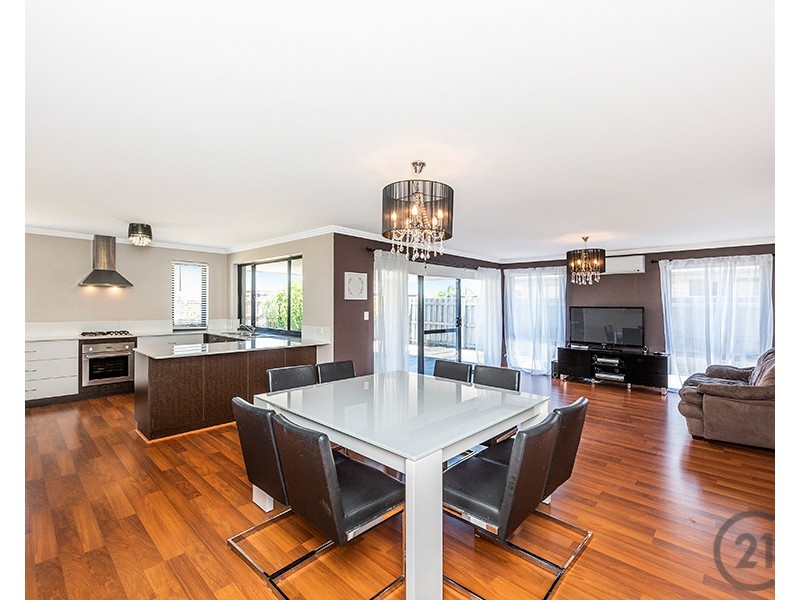 44  Carissa Turn, Halls Head WA 6210