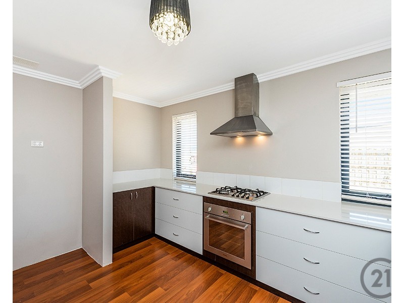 44  Carissa Turn, Halls Head WA 6210