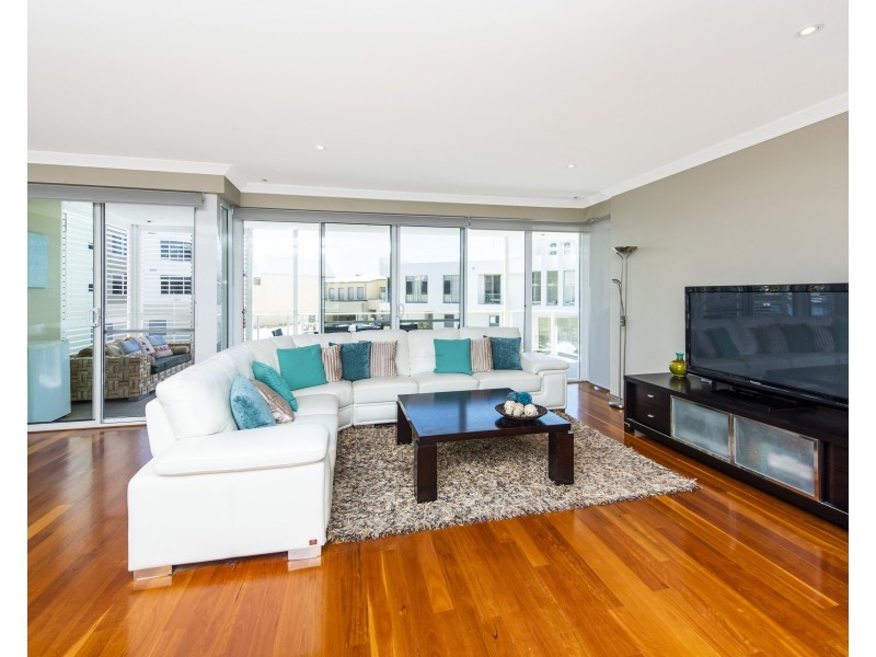 1/16 Cannaregio Square, Mandurah WA 6210