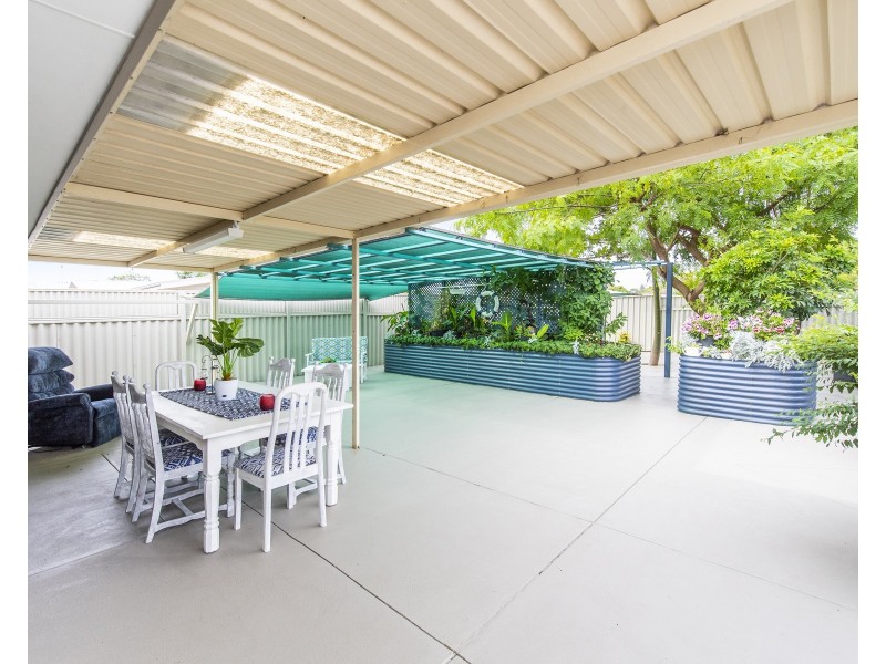 24 Kookerbrook Street, Dudley Park WA 6210