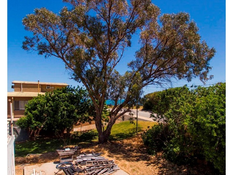 7 Mercedes Avenue, Falcon WA 6210