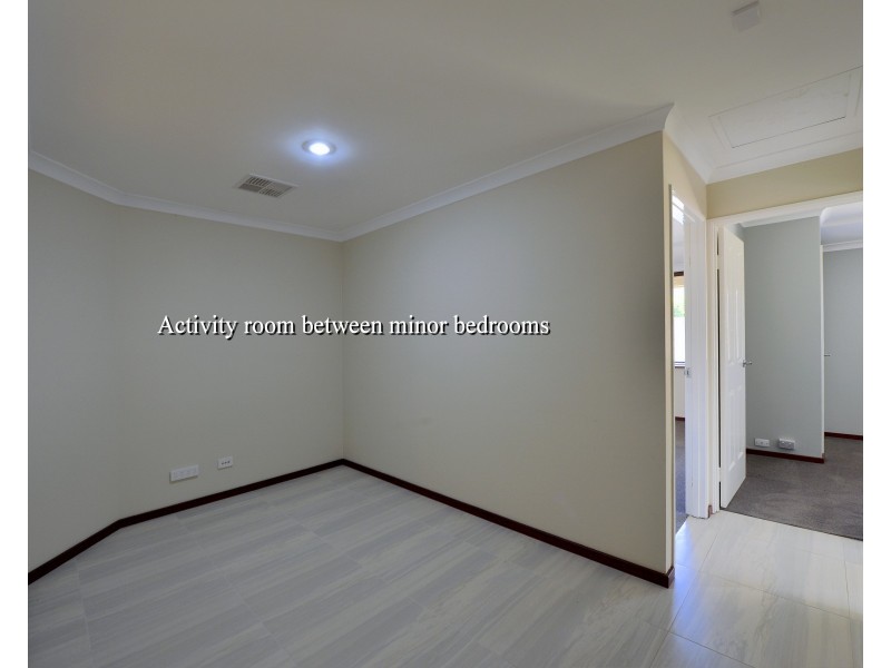 16 Chyverton Corner, Erskine WA 6210