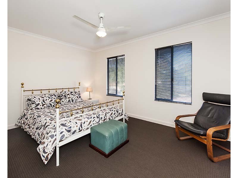 42 Coco Drive, Falcon WA 6210