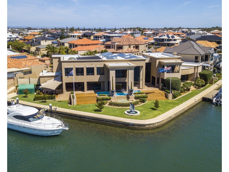 11 Picaroon Place, Halls Head WA 6210