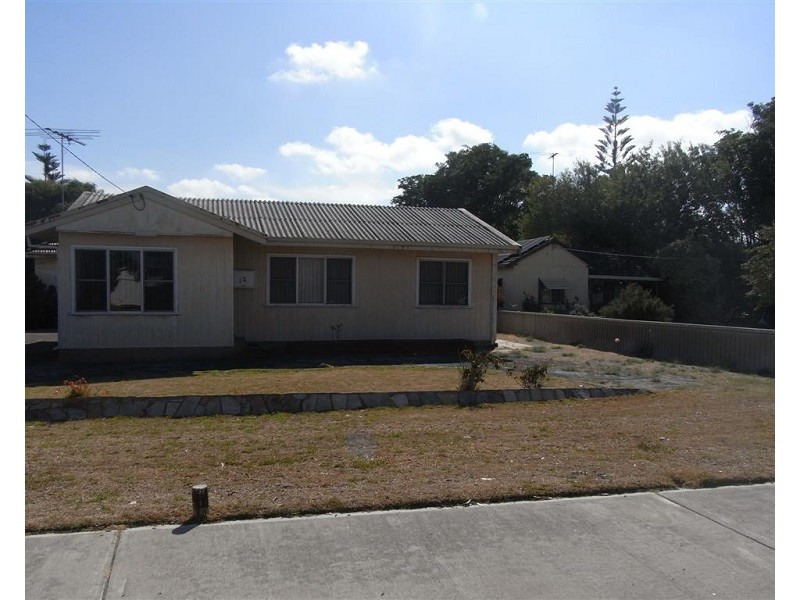 12 Ward Street, Mandurah WA 6210