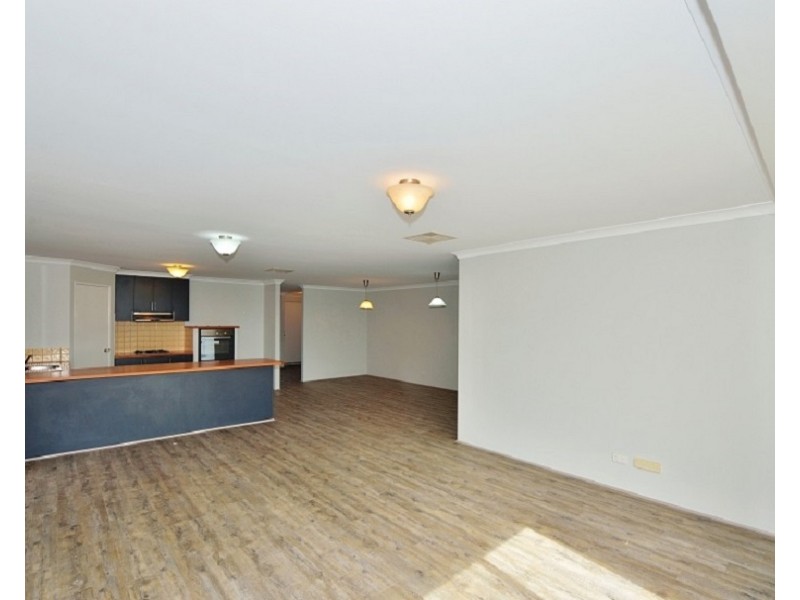 156 San Sebastian Boulevard, Port Kennedy WA 6172