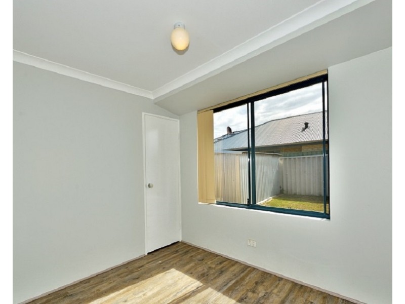 156 San Sebastian Boulevard, Port Kennedy WA 6172