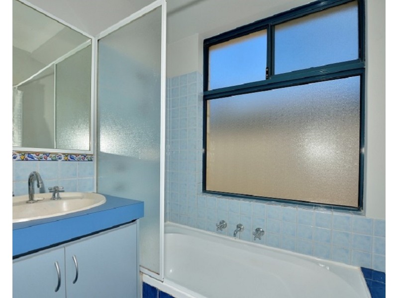 156 San Sebastian Boulevard, Port Kennedy WA 6172