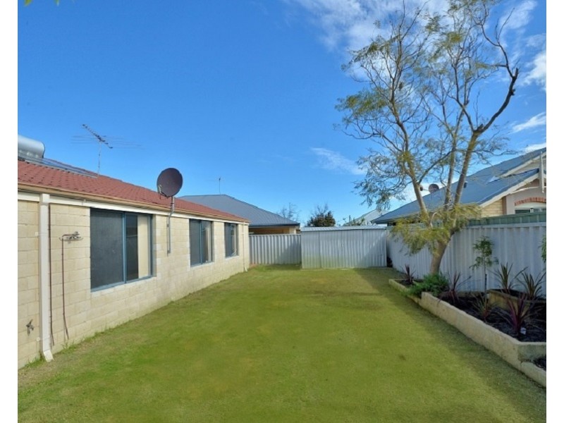 156 San Sebastian Boulevard, Port Kennedy WA 6172