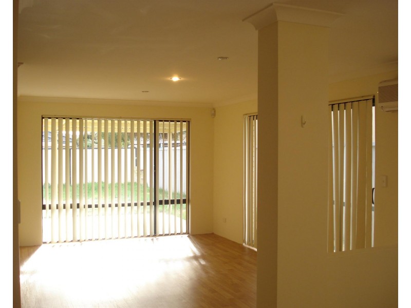 164  Wanjeep Street, Coodanup WA 6210