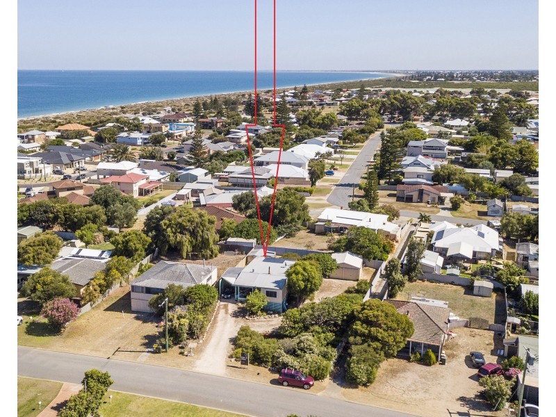 16 Albion Road, Madora Bay WA 6210