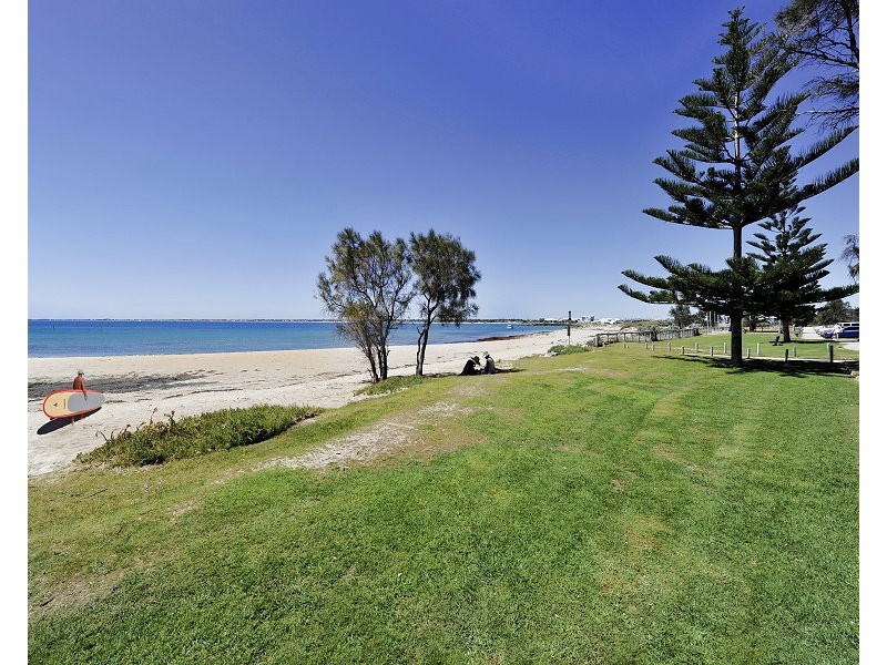 21A Oversby Street, Halls Head WA 6210