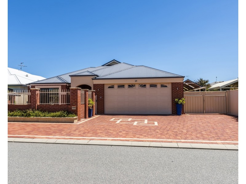 11 Hokitika Drive, Dudley Park WA 6210