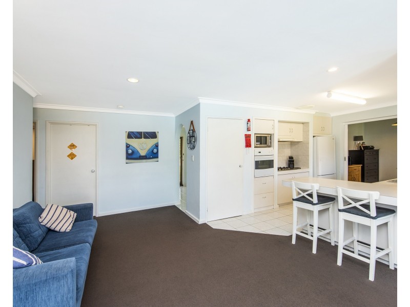 34 Kookerbrook Street, Dudley Park WA 6210