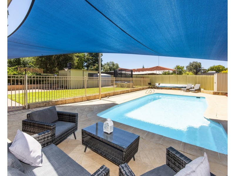 34 Kookerbrook Street, Dudley Park WA 6210