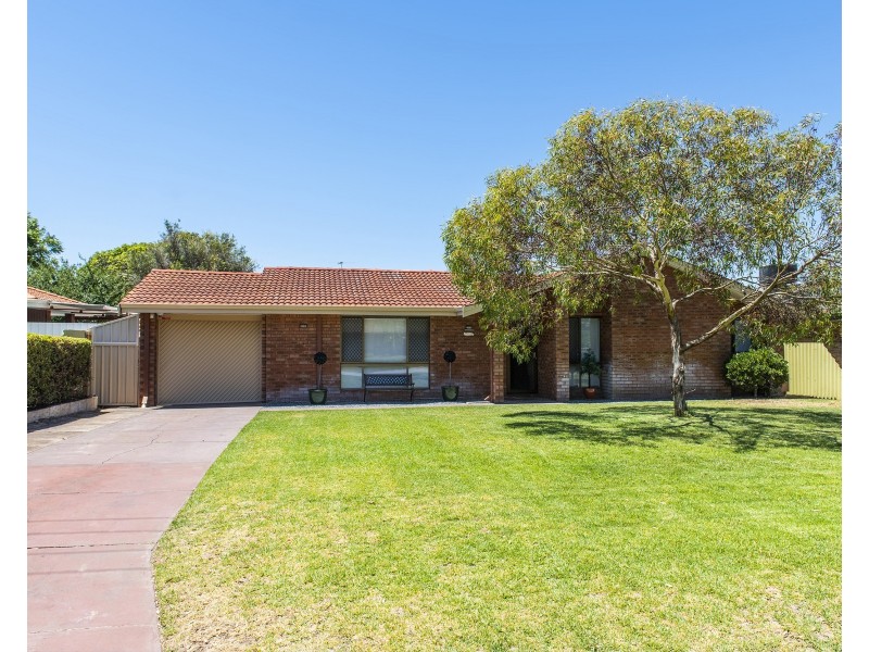 34 Kookerbrook Street, Dudley Park WA 6210