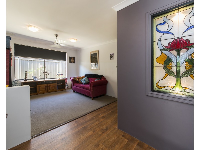 80 Badgerup Avenue, Lakelands WA 6180