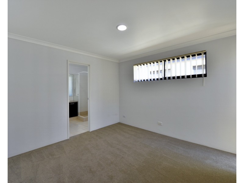 3/12 Binnar Court, Erskine WA 6210