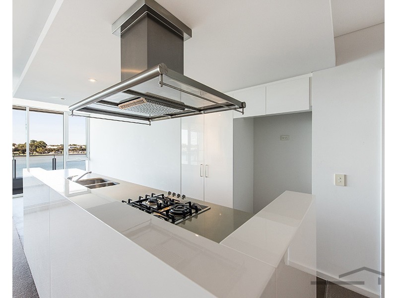 404/3 Marco Polo Drive, Mandurah WA 6210