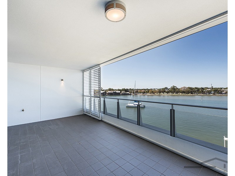 404/3 Marco Polo Drive, Mandurah WA 6210