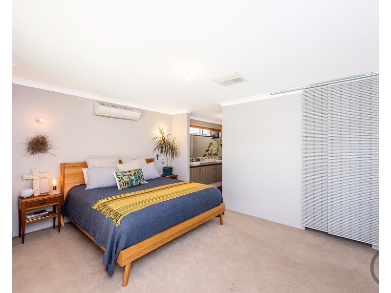 40 Eleanore Drive, Madora Bay WA 6210