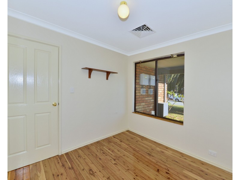 19 Vermont Avenue, Meadow Springs WA 6210