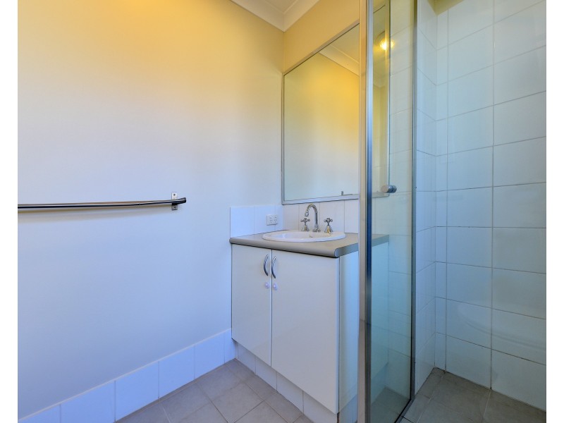 19 Vermont Avenue, Meadow Springs WA 6210