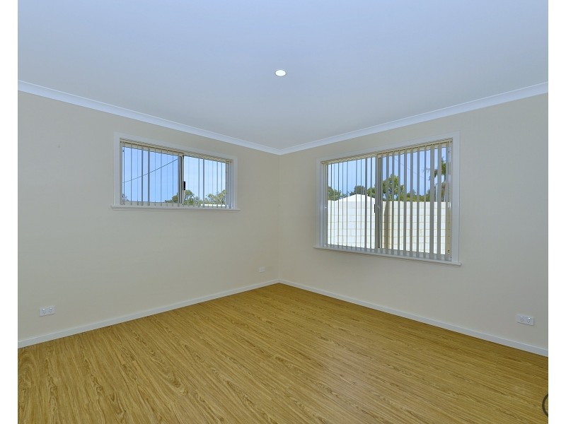 1/35 Linley Street, Wannanup WA 6210