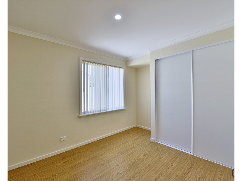 1/35 Linley Street, Wannanup WA 6210