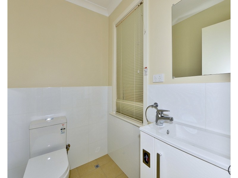 1/35 Linley Street, Wannanup WA 6210