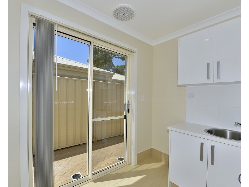 1/35 Linley Street, Wannanup WA 6210