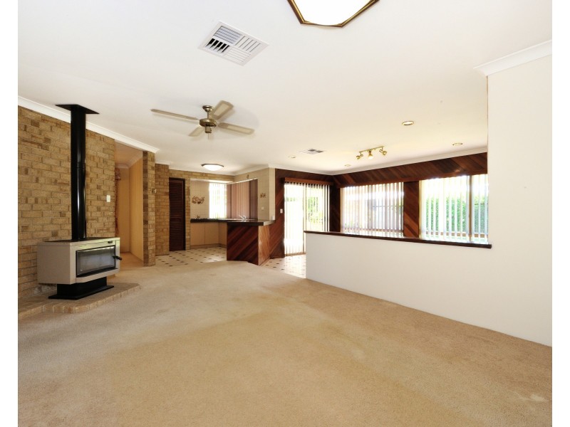 3  Stirling Grove, Mandurah WA 6210