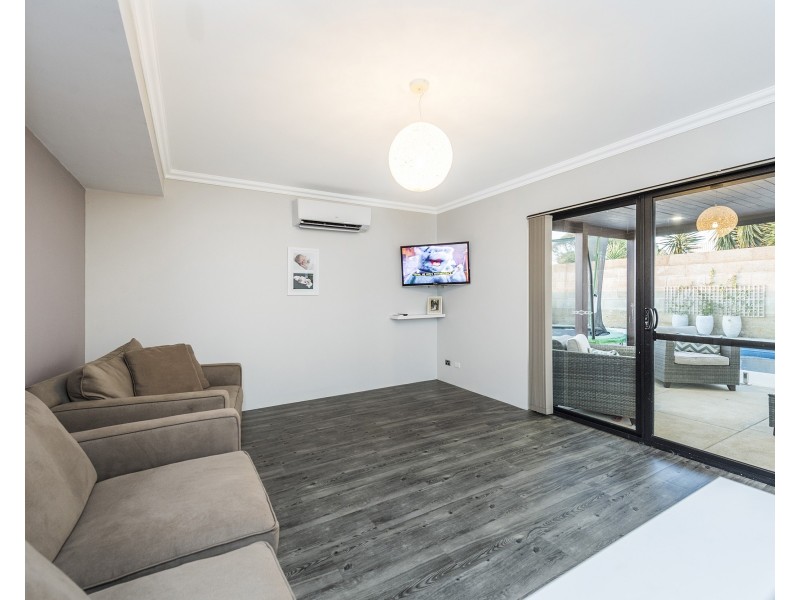 10 Narembeen Road, Dawesville WA 6211